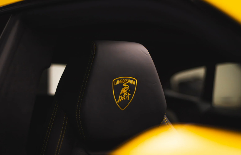 prix pour un Lamborghini Urus