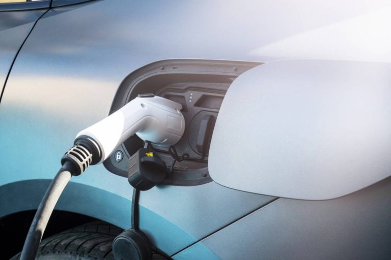 Les hybrides rechargeables, véhicules polyvalents